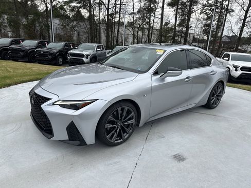 Used 2023 Lexus IS 350 F Sport image 5