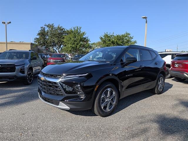 New 2026 Chevrolet Blazer LT w/ Convenience Package FWD image 7