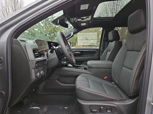 New 2026 Chevrolet Suburban RST w/ Comfort Package image 6