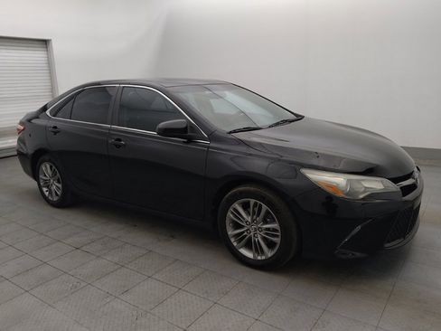 Used 2016 Toyota Camry SE FWD image 11