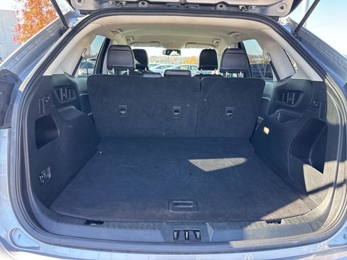 Used 2023 Ford Edge SEL image 28