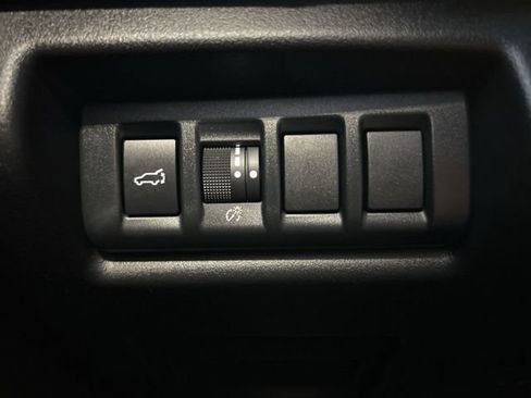 Used 2026 Subaru Outback Premium AWD/4WD image 17
