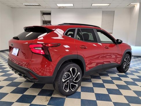 New 2026 Chevrolet Trax RS w/ Sunroof Package image 8