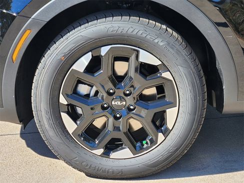 New 2026 Kia Sorento S image 7