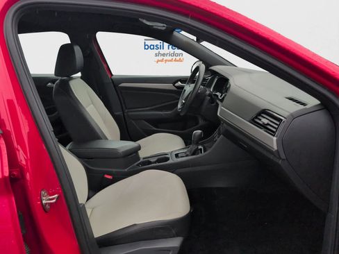 Used 2020 Volkswagen Jetta R-Line w/ R-Line Cold Weather Package image 22