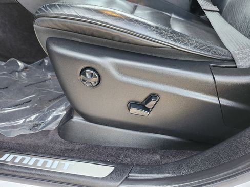 Used 2015 Jeep Grand Cherokee Summit w/ Platinum Series Group image 28