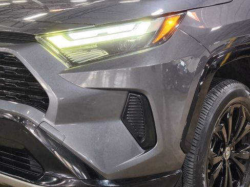 Used 2023 Toyota RAV4 SE AWD/4WD image 14