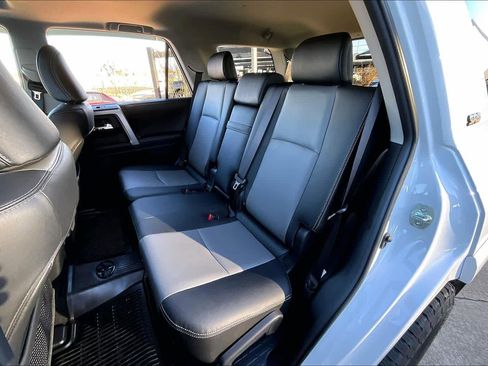 Used 2024 Toyota 4Runner SR5 Premium image 18