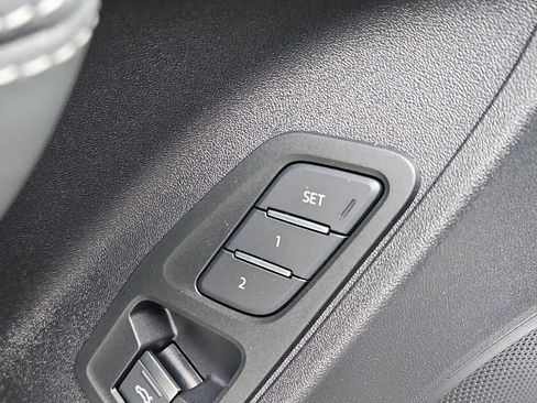 New 2026 Audi Q3 quattro 2.0T AWD/4WD image 13