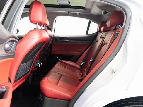 Used 2021 Alfa Romeo Stelvio Ti w/ Nero Edizione image 19
