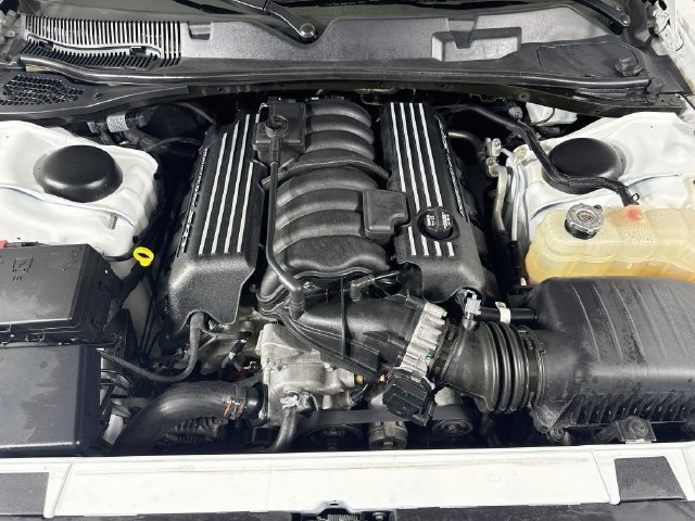 Used 2022 Dodge Challenger R/T Scat Pack RWD image 36