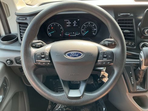 Used 2021 Ford Transit 350 XLT RWD image 18