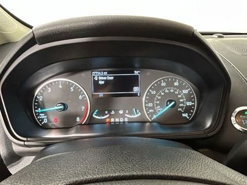 Used 2021 Ford EcoSport SE w/ SE Convenience Package FWD image 18
