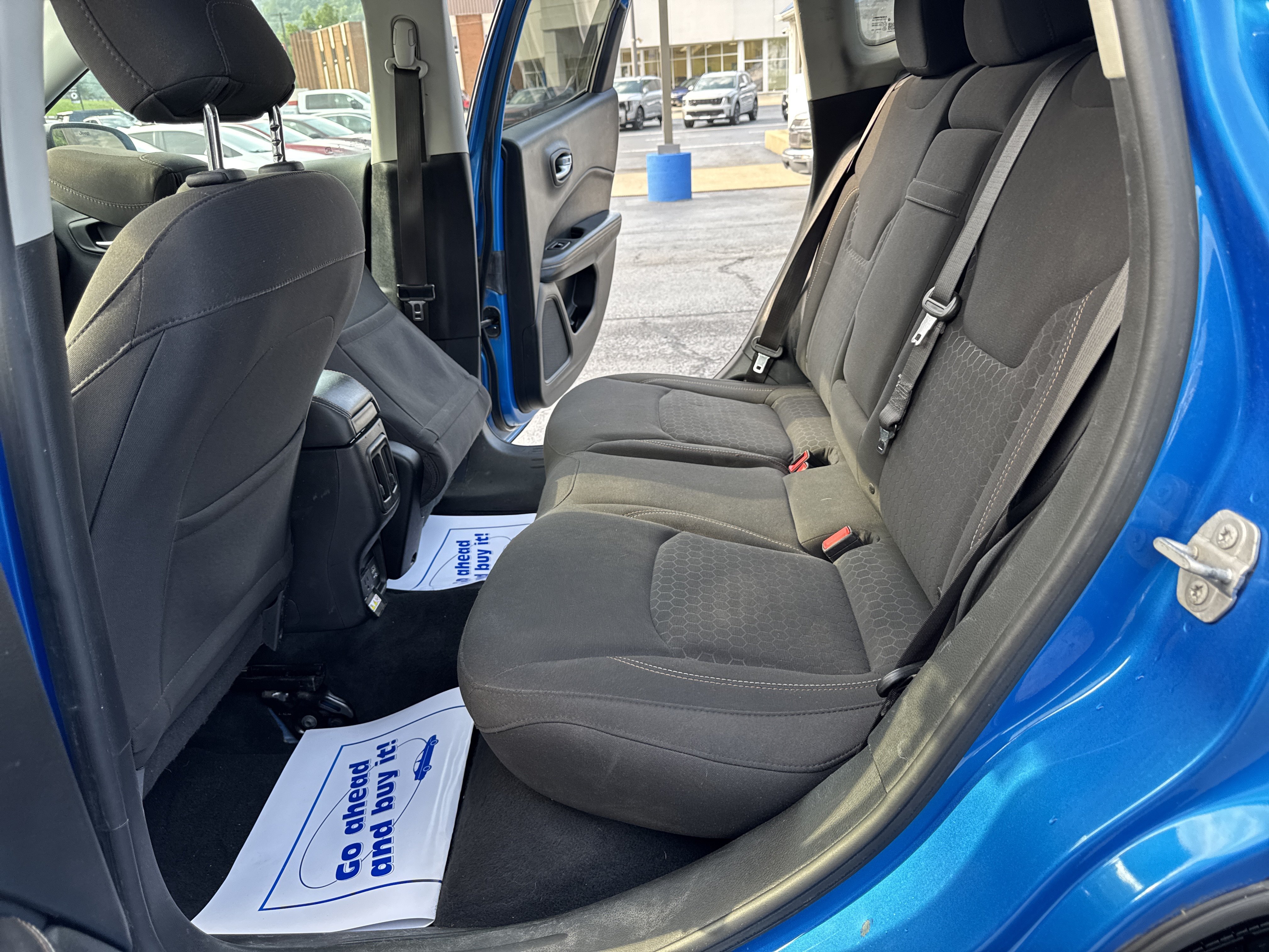Used 2018 Jeep Compass Sport w/ Tech Group AWD/4WD image 25