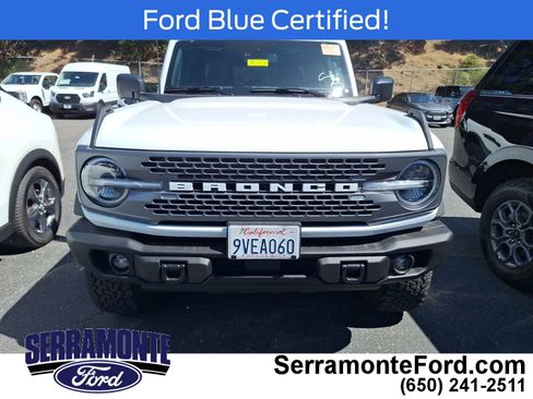 Used 2025 Ford Bronco Badlands AWD/4WD image 2
