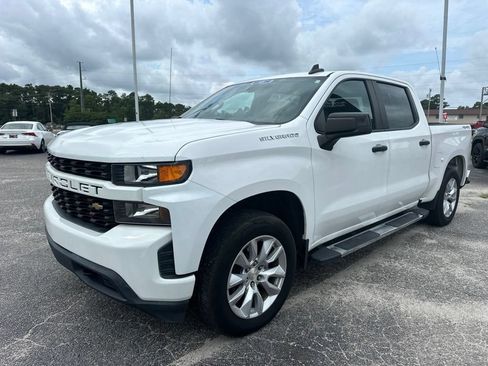 Used 2020 Chevrolet Silverado 1500 Custom w/ Custom Value Package AWD/4WD image 7