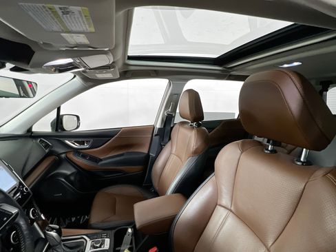 Used 2023 Subaru Forester Touring image 22
