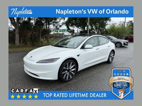 Used 2025 Tesla Model 3 image 1