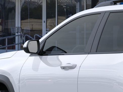 New 2026 Chevrolet Equinox ACTIV w/ Convenience Package III image 12