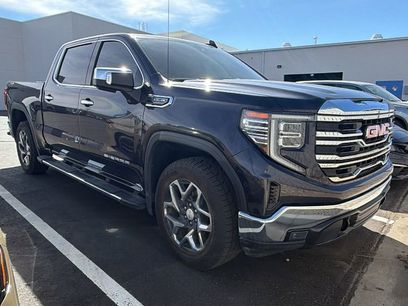 Used 2023 GMC Sierra 1500 SLT w/ SLT Premium Package