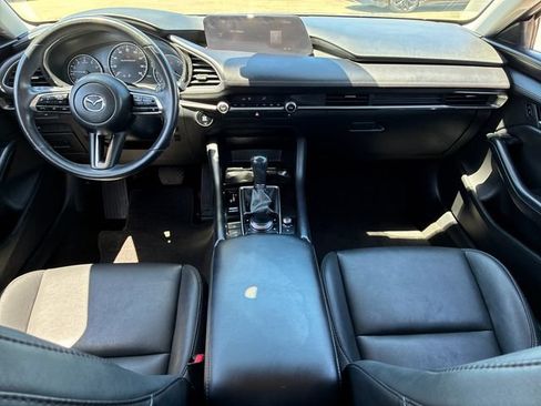 Used 2024 MAZDA MAZDA3 s FWD image 9