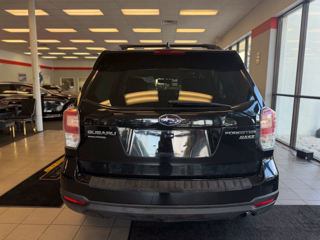Used 2017 Subaru Forester 2.5i Premium AWD/4WD image 6