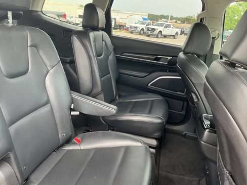 Used 2025 Kia Telluride S AWD/4WD image 27