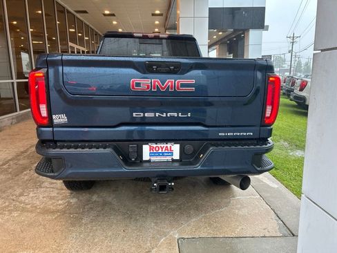 Used 2020 GMC Sierra 2500 Denali w/ Denali Ultimate Package AWD/4WD image 6
