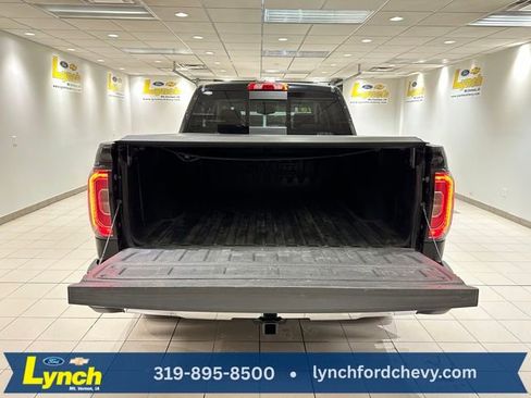 Used 2018 GMC Sierra 1500 SLT image 24