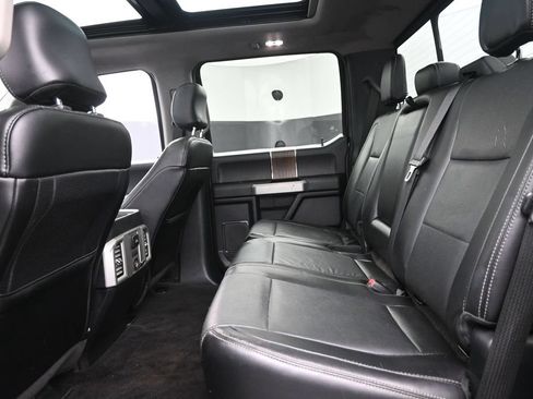 Used 2016 Ford F150 Lariat w/ Equipment Group 502A Luxury AWD/4WD image 12