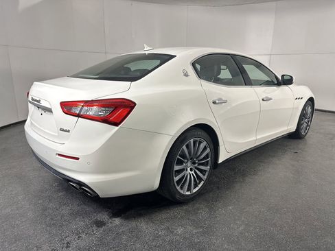 Used 2018 Maserati Ghibli RWD image 6