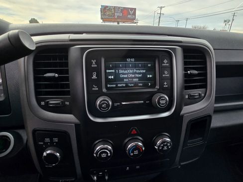 Used 2014 RAM 1500 Express image 16