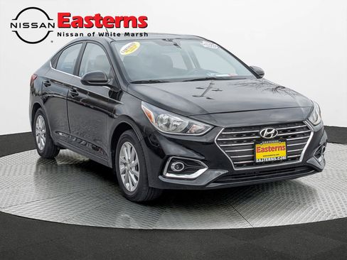 Used 2020 Hyundai Accent SEL image 3