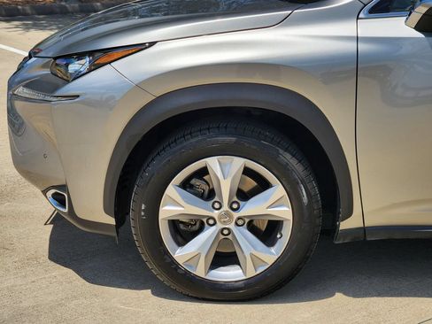 Used 2017 Lexus NX 200t FWD w/ Premium Package image 8