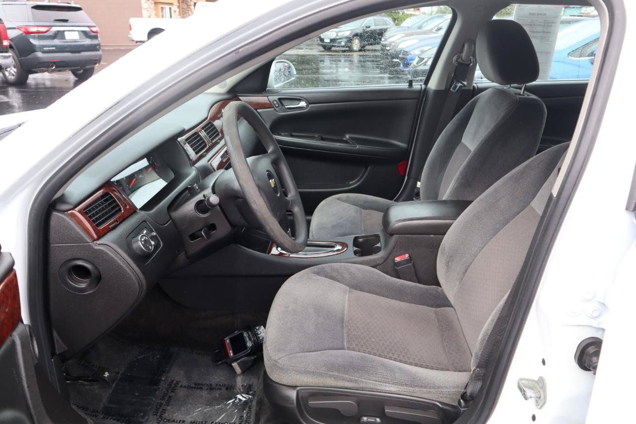 Used 2010 Chevrolet Impala LS FWD image 17