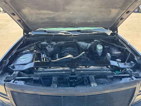 Used 2014 Chevrolet Silverado 1500 W/T AWD/4WD image 22