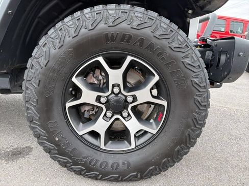 Used 2020 Jeep Wrangler Unlimited Rubicon AWD/4WD image 13
