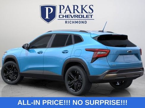 New 2026 Chevrolet Trax ACTIV w/ Sunroof Package FWD image 3