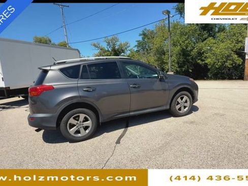 Used 2015 Toyota RAV4 XLE AWD/4WD image 8