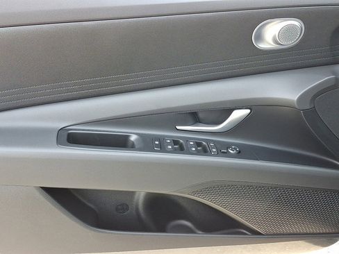 New 2026 Hyundai Elantra Blue image 8