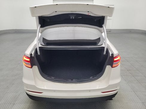 Used 2020 Ford Fusion SE image 29