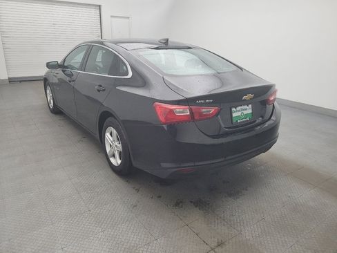 Used 2021 Chevrolet Malibu LS FWD image 5