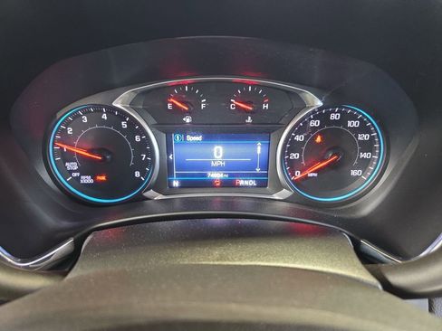 Used 2019 Chevrolet Equinox LT FWD image 21