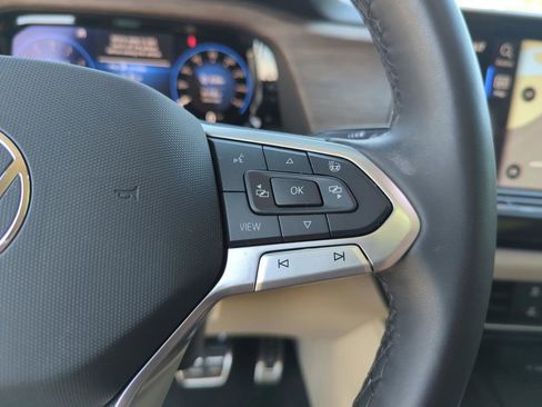 New 2025 Volkswagen Atlas SEL Premium R-Line image 41