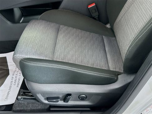 Used 2023 Nissan Rogue SV image 19