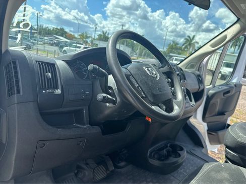 Used 2017 RAM ProMaster 2500 w/ Interior Convenience Group FWD image 19