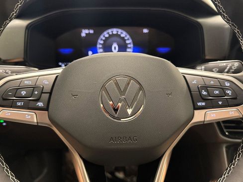 New 2025 Volkswagen Taos S image 22