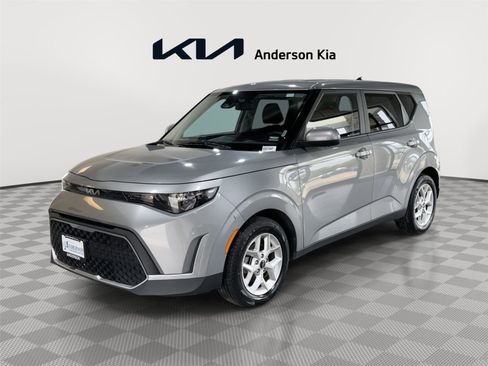 Certified 2024 Kia Soul LX w/ Option Group 015 FWD image 1
