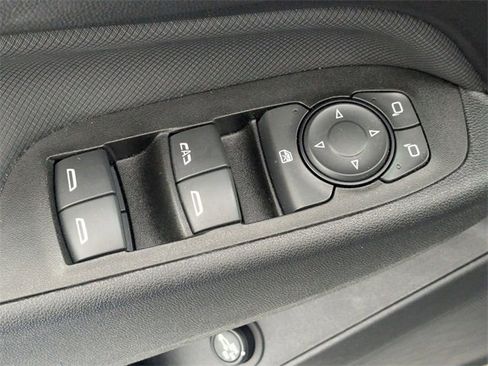 Certified 2023 Chevrolet Equinox RS w/ RS Leather Package image 12