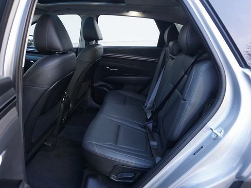 Used 2023 Hyundai Tucson Limited image 11